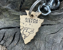 Load image into Gallery viewer, Arrow head dog id tag with wolfhead design