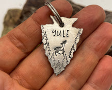 Load image into Gallery viewer, Christmas arrow head dog tag with reindeer and trees