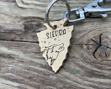 Load image into Gallery viewer, Arrow head dog id tag with wolfhead design