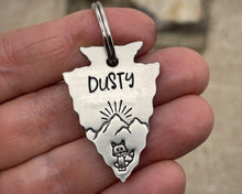 Load image into Gallery viewer, Arrow head dog tag with mountain range, sunrise & cute fox