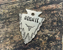 Load image into Gallery viewer, arrow dog tag with longhorn and trees