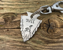 Load image into Gallery viewer, Christmas arrow head dog tag with reindeer and trees