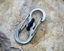 Load image into Gallery viewer, S-Biner® Taglock by Nite Ize®  - Securely attach your tag