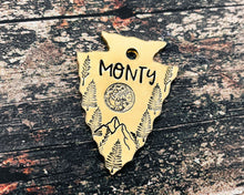 Load image into Gallery viewer, Arrow head dog tag with mountains, moon & trees