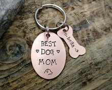 Load image into Gallery viewer, Dog Lover Gift - 'Best Dog Mom' Keychain with dog name tags