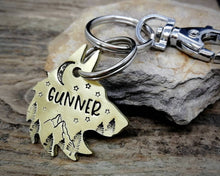 Load image into Gallery viewer, Wolf head dog tag & matchinh keychain, handmade dog lover gift idea