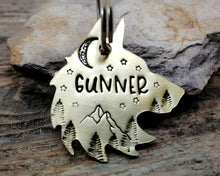 Load image into Gallery viewer, Wolf head dog tag & matchinh keychain, handmade dog lover gift idea