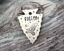 Load image into Gallery viewer, Arrow head dog tag with eagle and stars