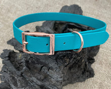 Load image into Gallery viewer, Mudproof dog collar with rose gold buckle
