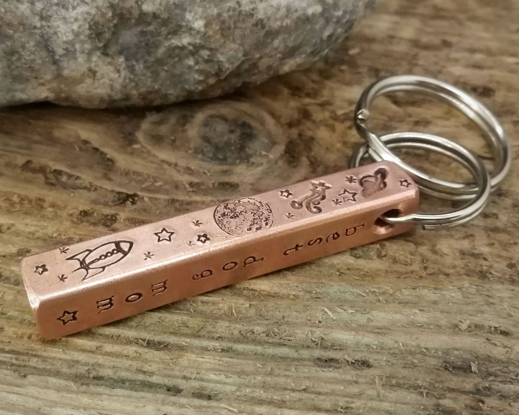 'Best dog mom' keychain, handmade dog lover gift idea