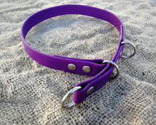Load image into Gallery viewer, Mud-proof limited slip dog-friendly collar - medium &amp; large dogs
